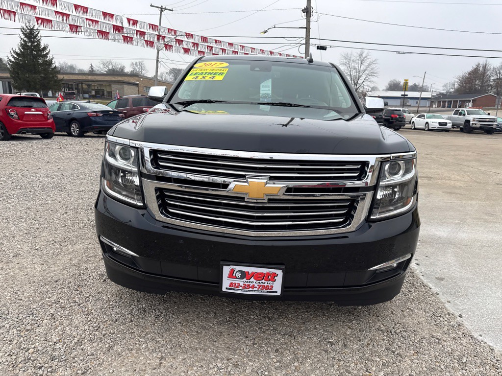 2017 Chevrolet Suburban Image 2