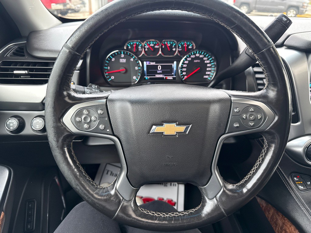 2017 Chevrolet Suburban Image 18