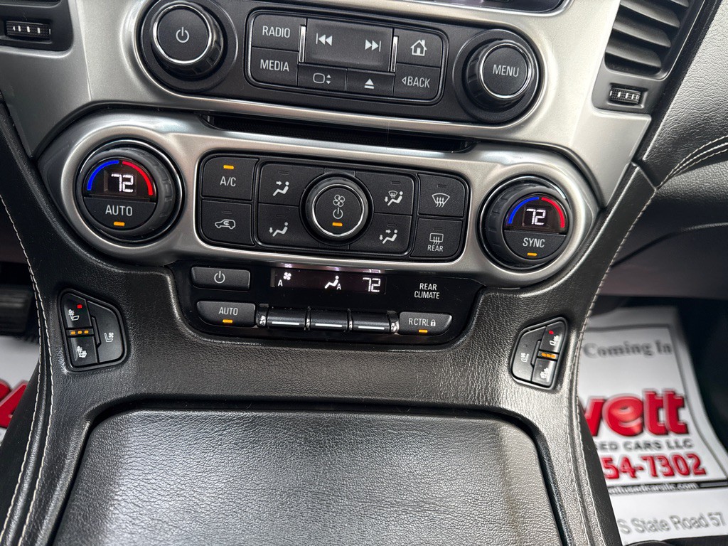 2017 Chevrolet Suburban Image 21