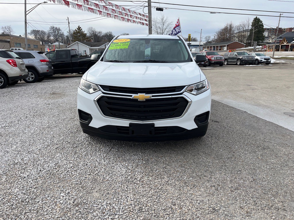 2019 Chevrolet Traverse Image 2