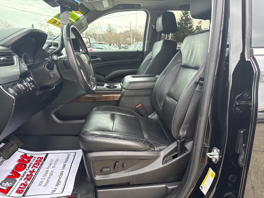 2017 Chevrolet Suburban Image 13