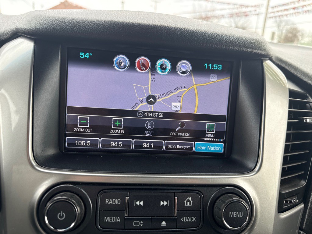 2017 Chevrolet Suburban Image 19