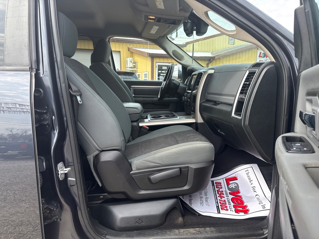 2015 RAM 1500 Image 11