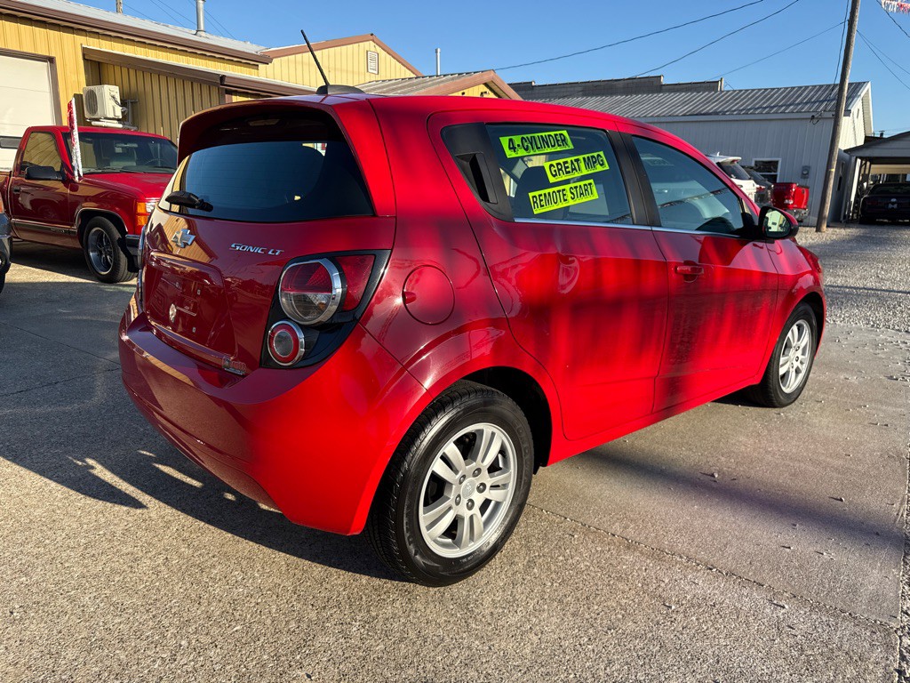 2015 Chevrolet Sonic Image 5