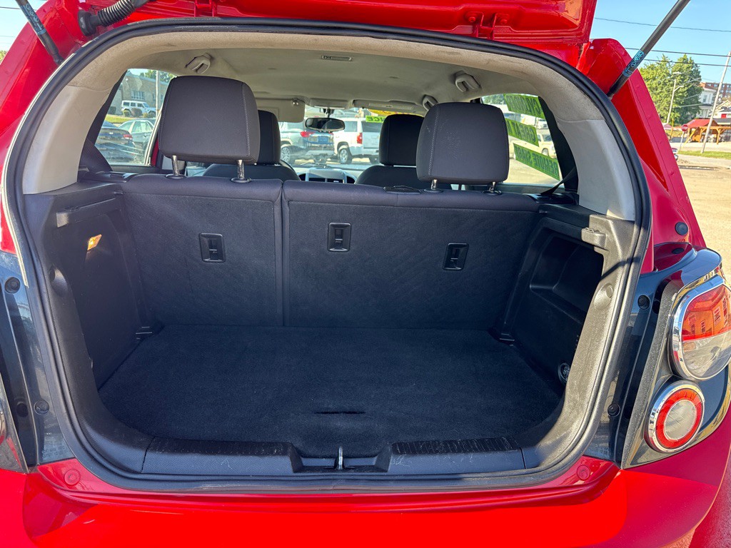 2015 Chevrolet Sonic Image 20