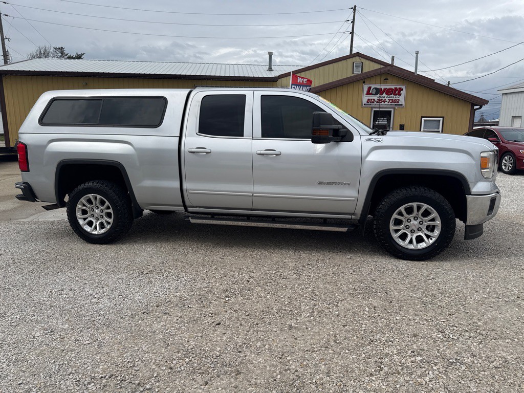 2015 GMC Sierra Image 4