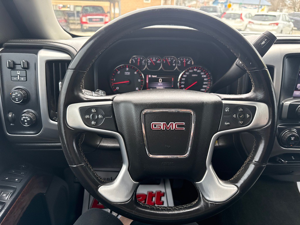 2015 GMC Sierra Image 14