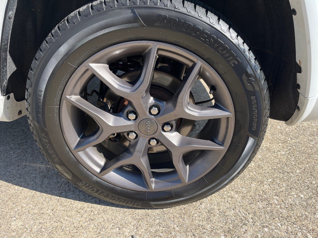 2021 Jeep Grand Cherokee Image 9