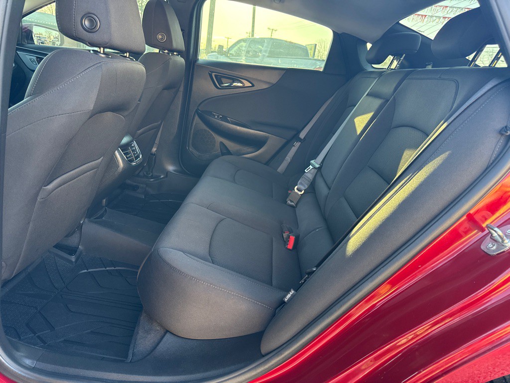 2021 Chevrolet Malibu Image 9