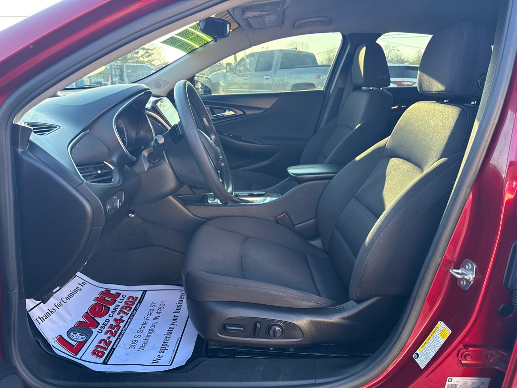 2021 Chevrolet Malibu Image 12