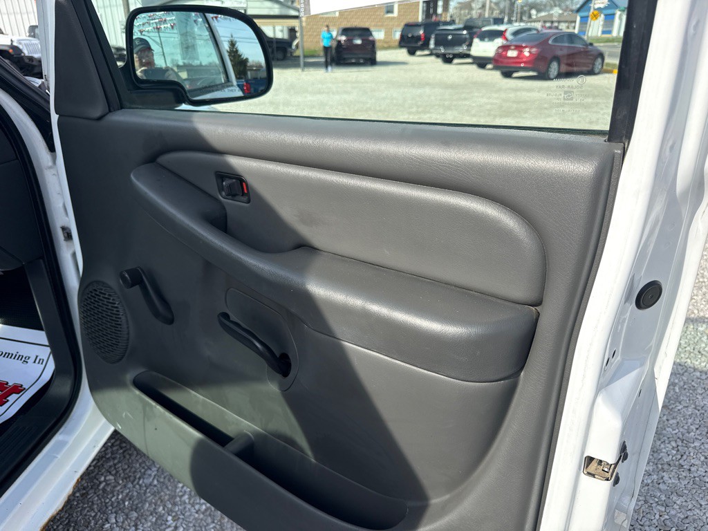 2006 GMC Sierra Image 5