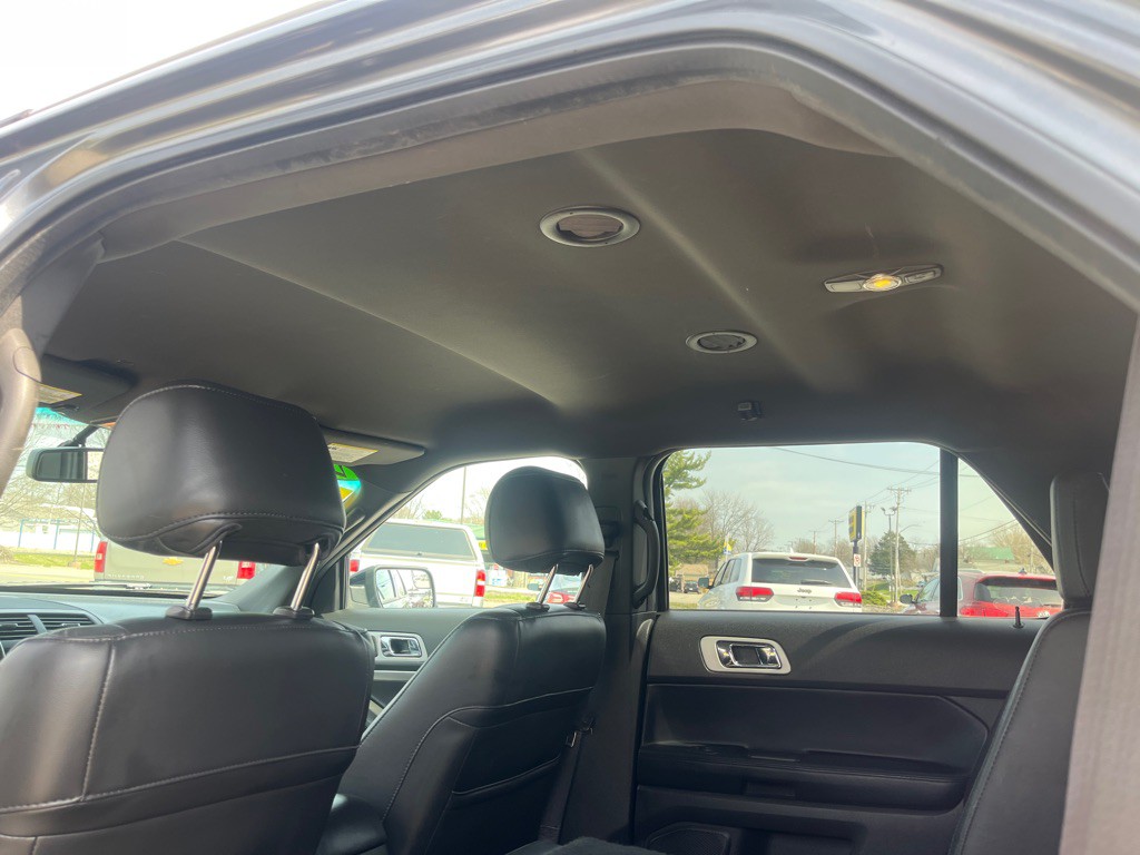 2015 Ford Explorer Image 21