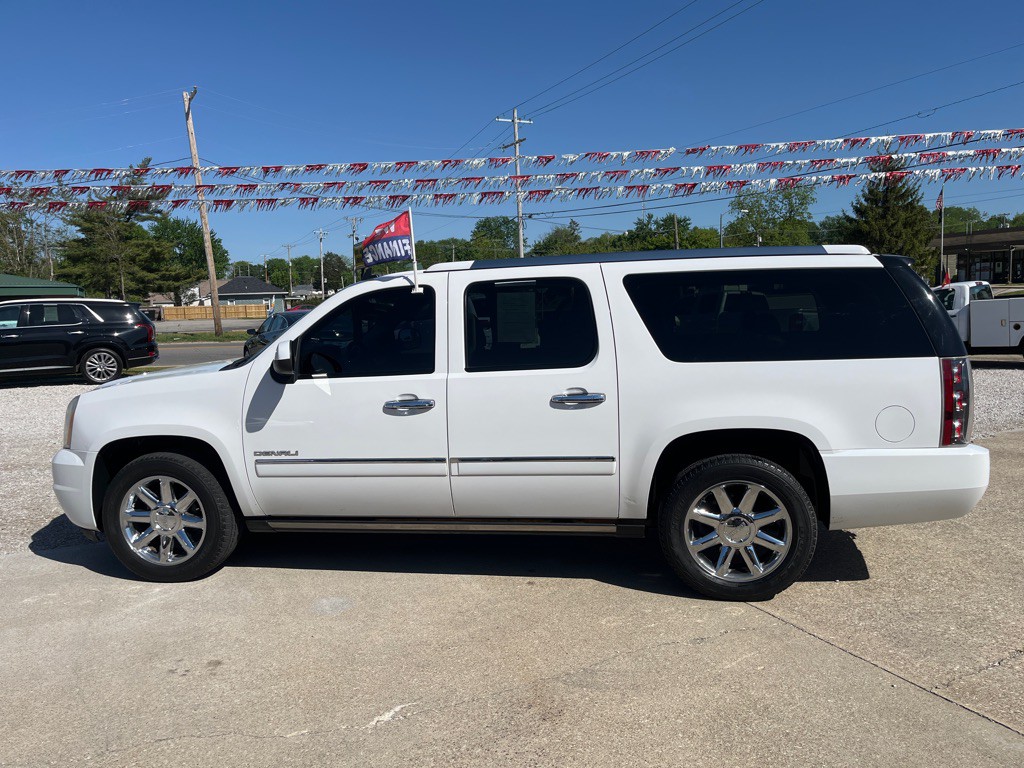 2012 GMC Yukon Image 8