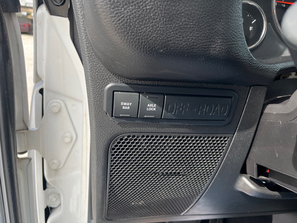 2013 Jeep Wrangler Unlimited Image 20