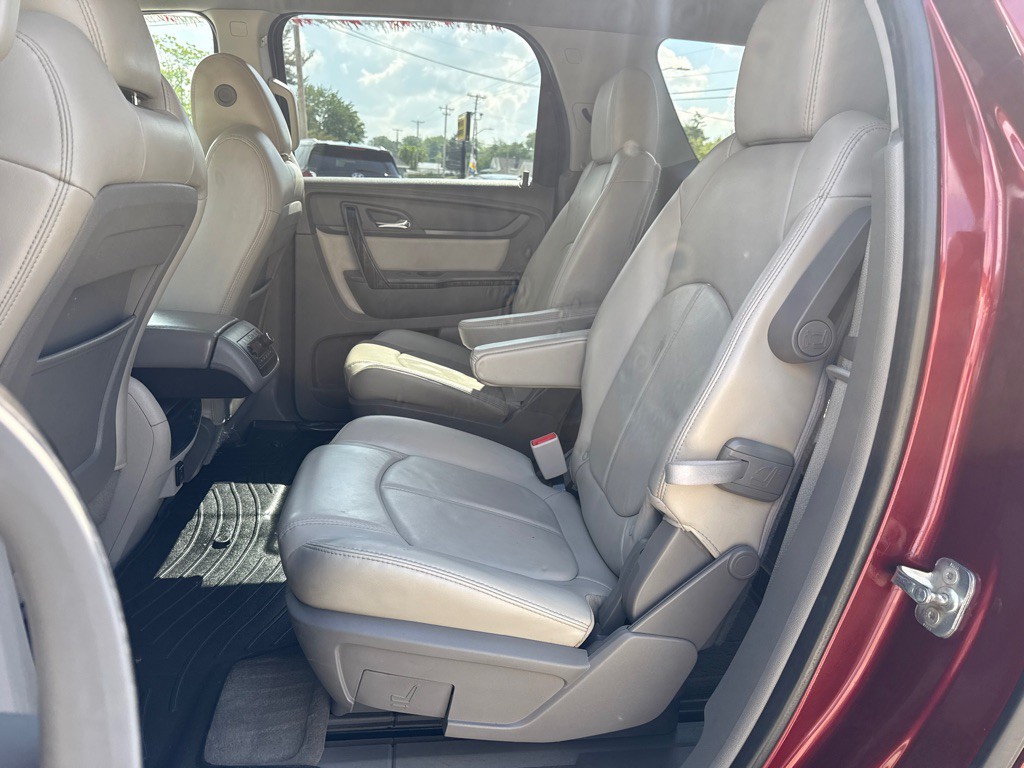 2016 GMC Acadia Image 10