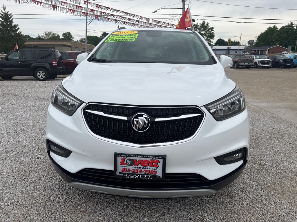 2017 Buick Enclave Image 2