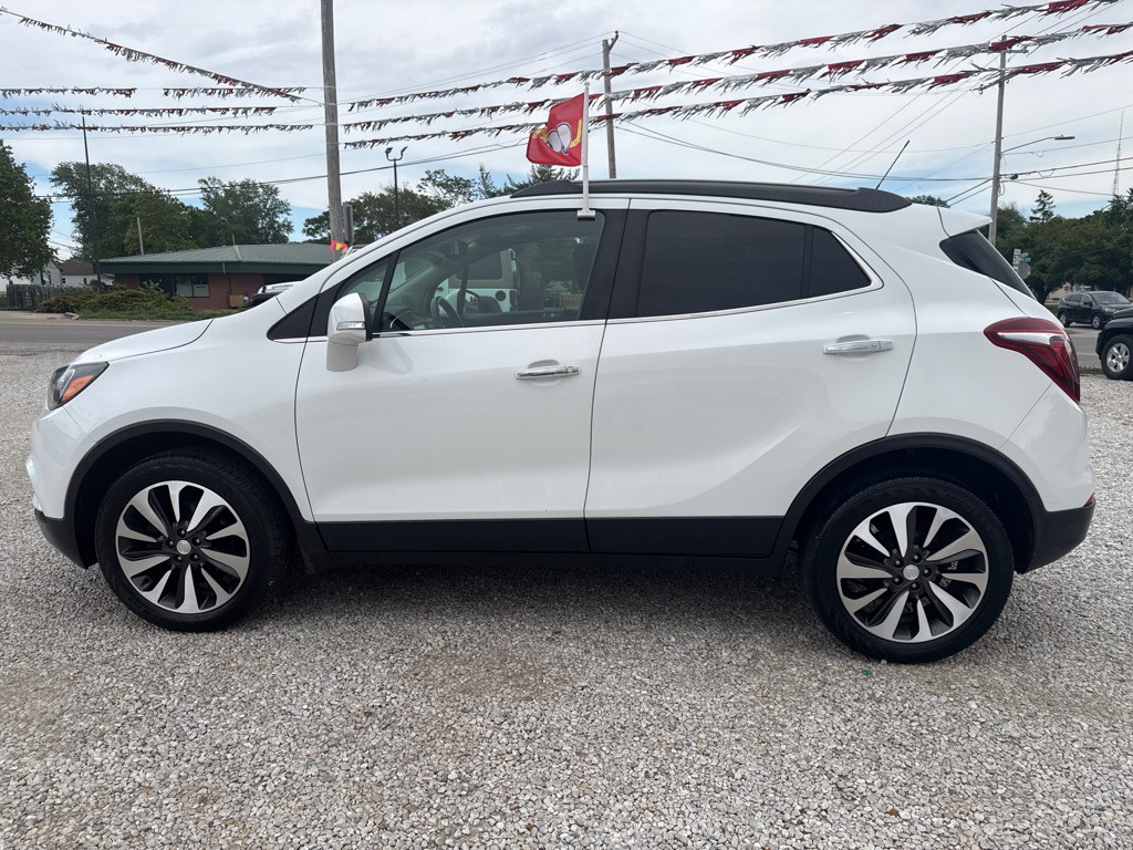 2017 Buick Enclave Image 8