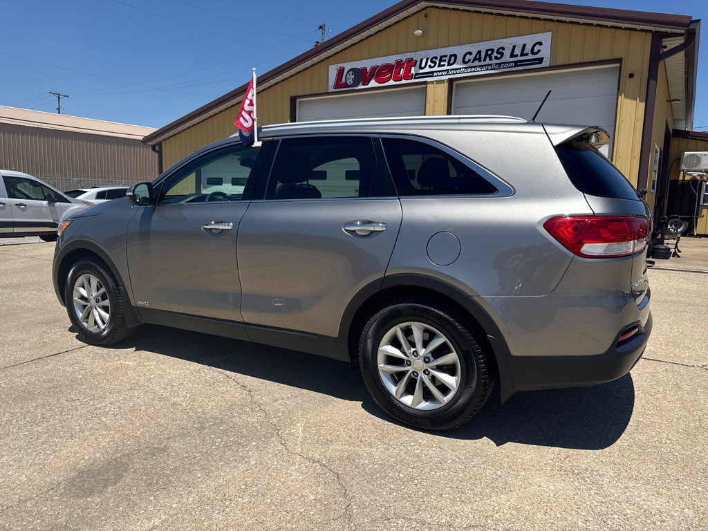 2017 Kia Sorento Image 6