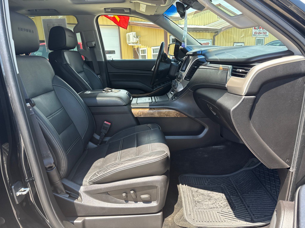 2015 GMC Yukon Image 12