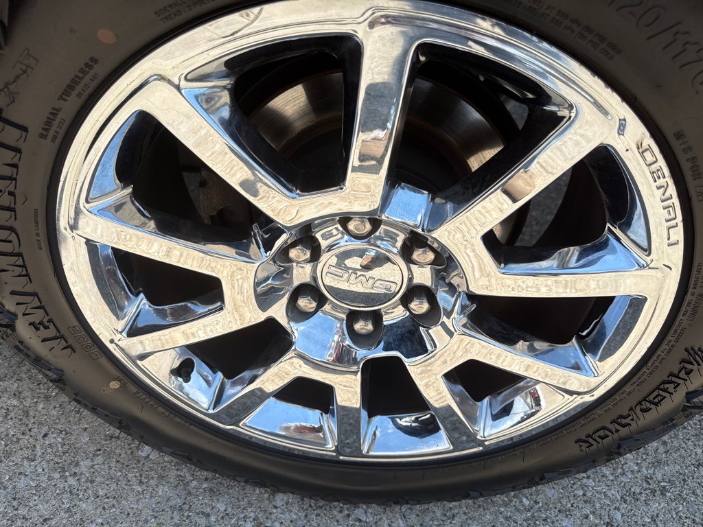 2015 GMC Yukon Image 30