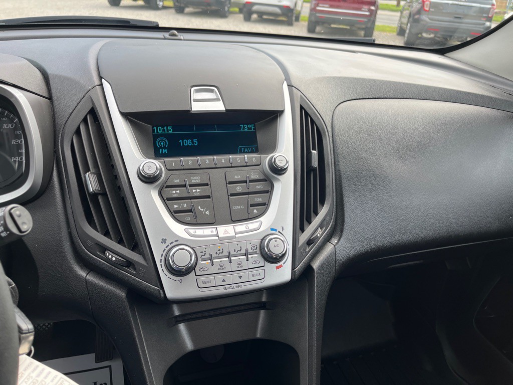2015 Chevrolet Equinox Image 16