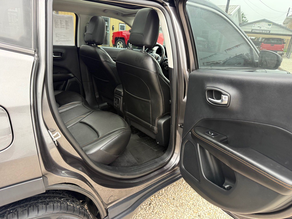 2020 Jeep Compass Image 8