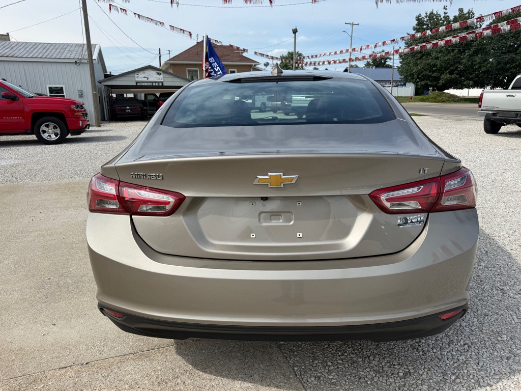 2022 Chevrolet Malibu Image 5