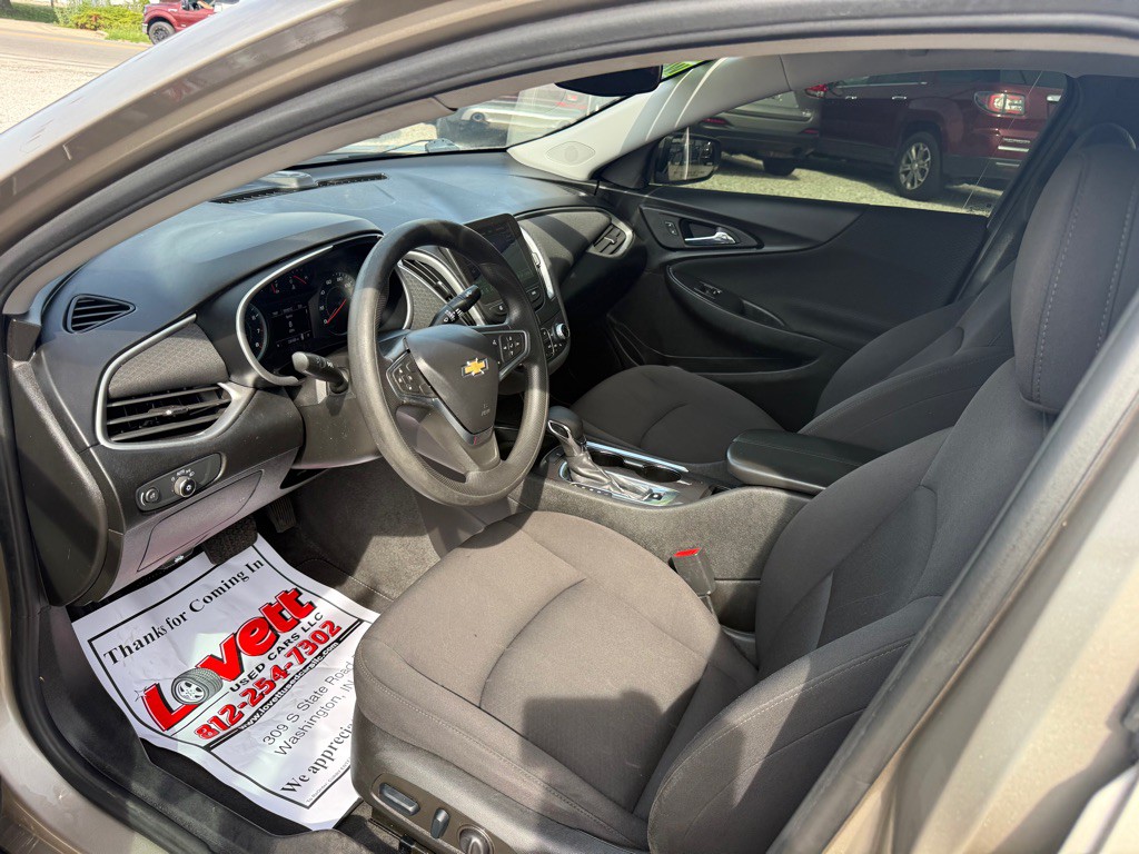 2022 Chevrolet Malibu Image 9