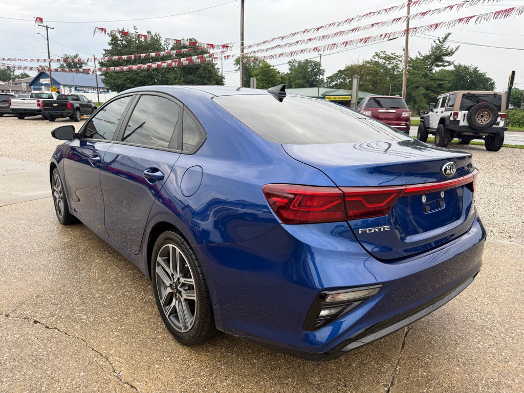 2019 Kia Forte Image 11