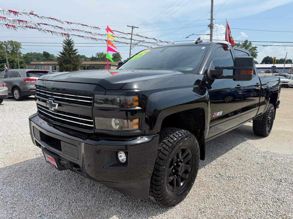 2016 Chevrolet Silverado 1500 Image 1