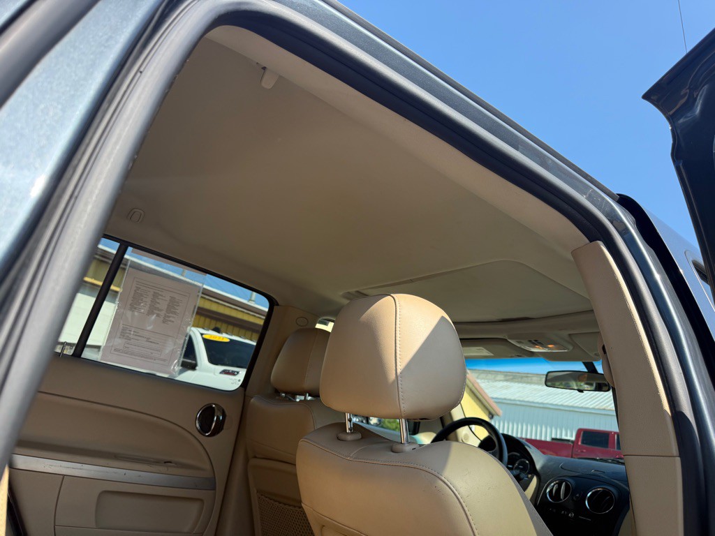 2010 Chevrolet HHR Image 7