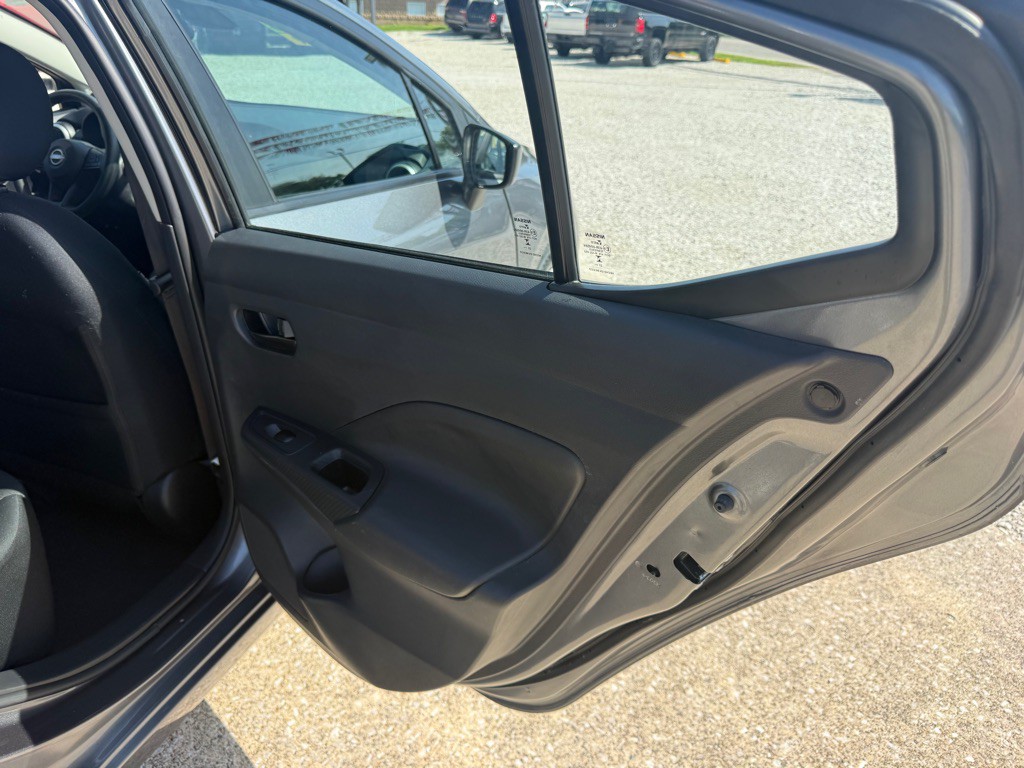 2024 Nissan Versa Image 7