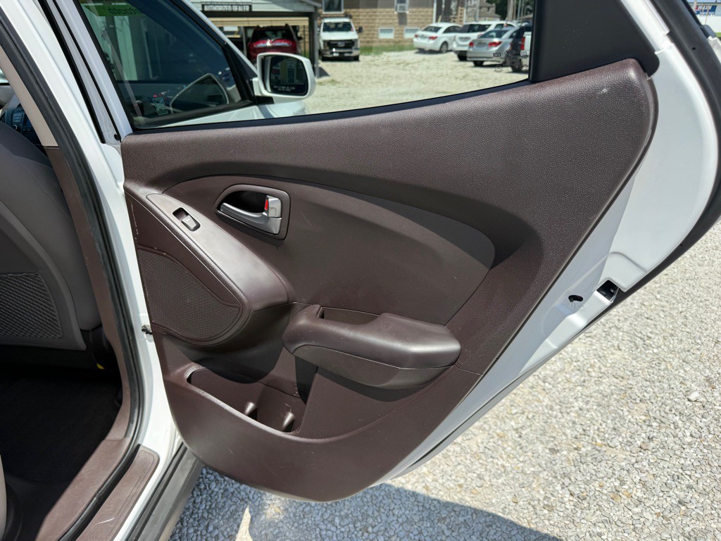 2015 Hyundai Tucson Image 7