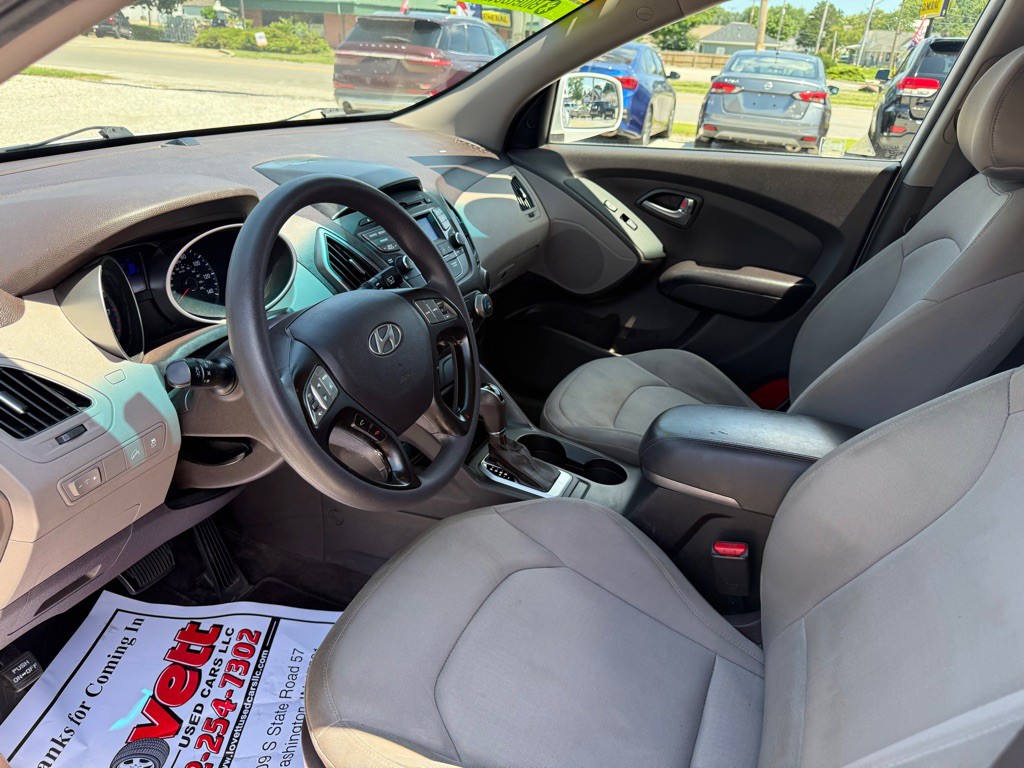 2015 Hyundai Tucson Image 16