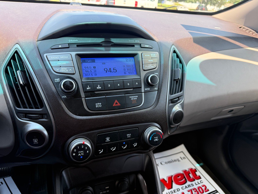 2015 Hyundai Tucson Image 18