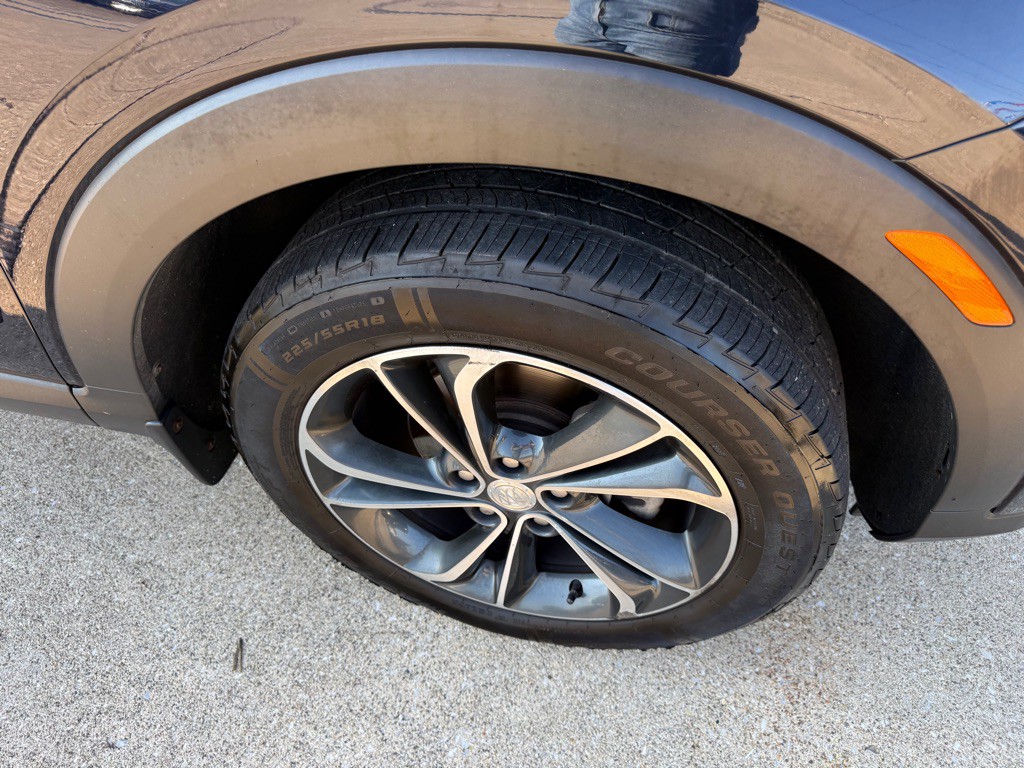 2021 Buick Enclave Image 4