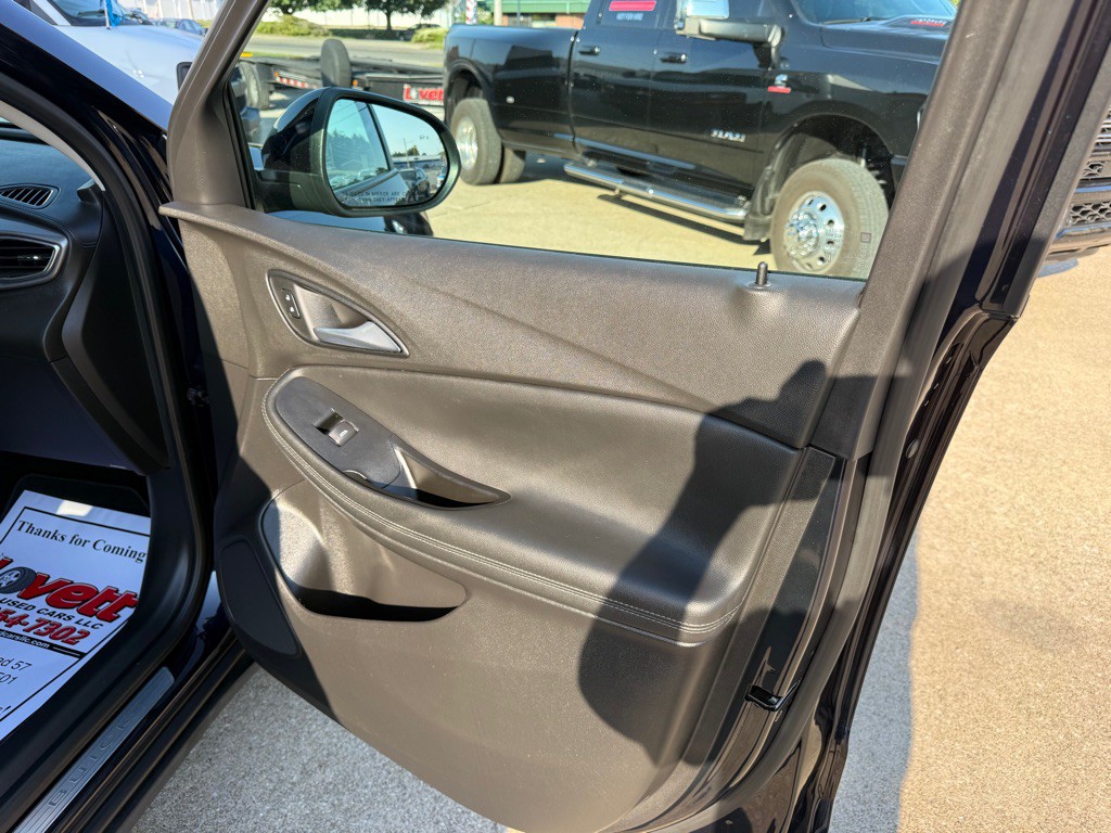 2021 Buick Enclave Image 6