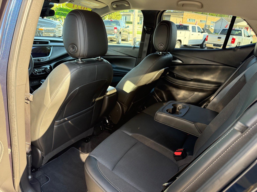 2021 Buick Enclave Image 14