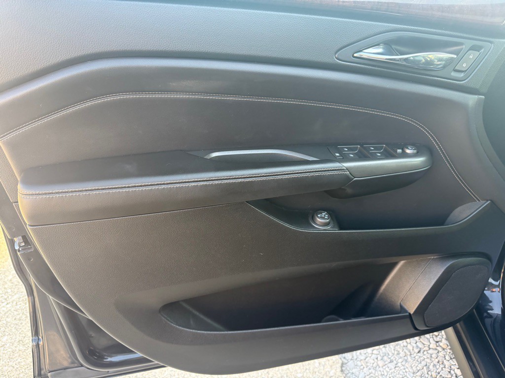 2012 Cadillac SRX Image 20