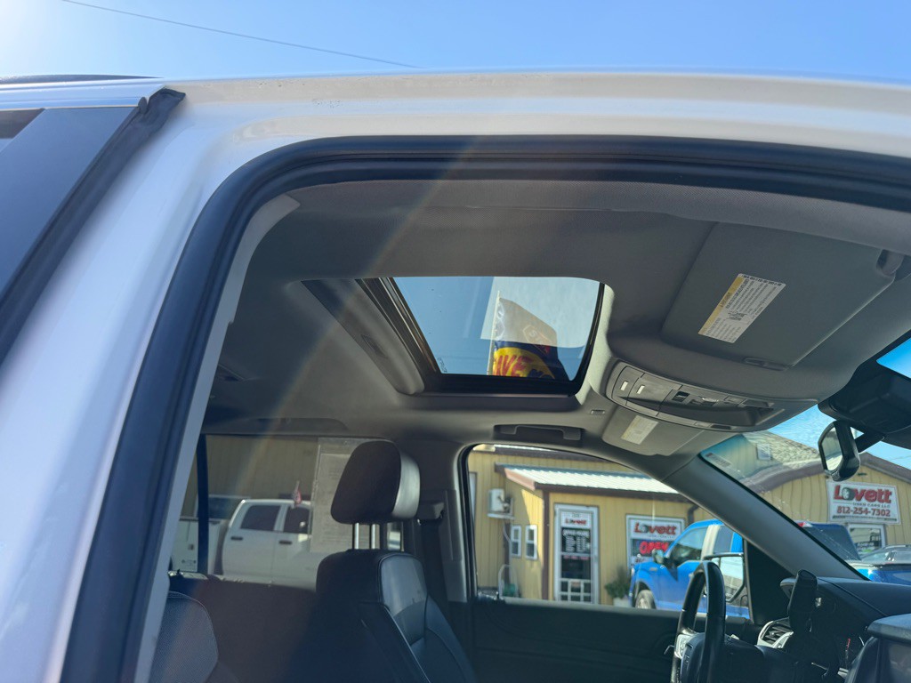 2020 GMC Yukon Image 6