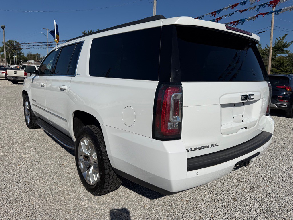 2020 GMC Yukon Image 15