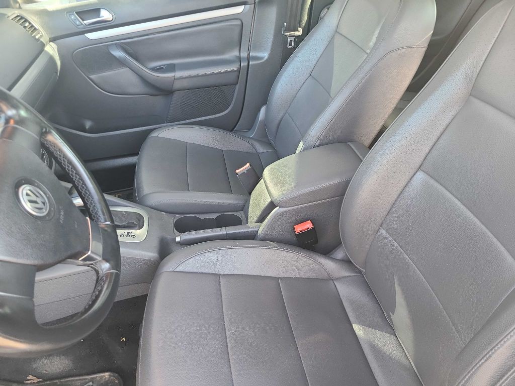 2008 Volkswagen Jetta Image 4