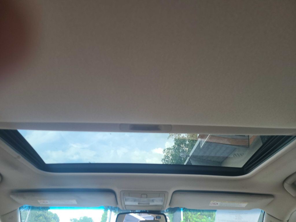 2005 Toyota Avalon Image 28
