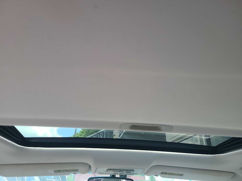 2010 Lexus ES Image 15