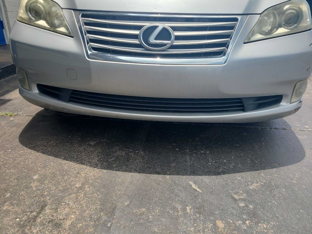 2010 Lexus ES Image 16