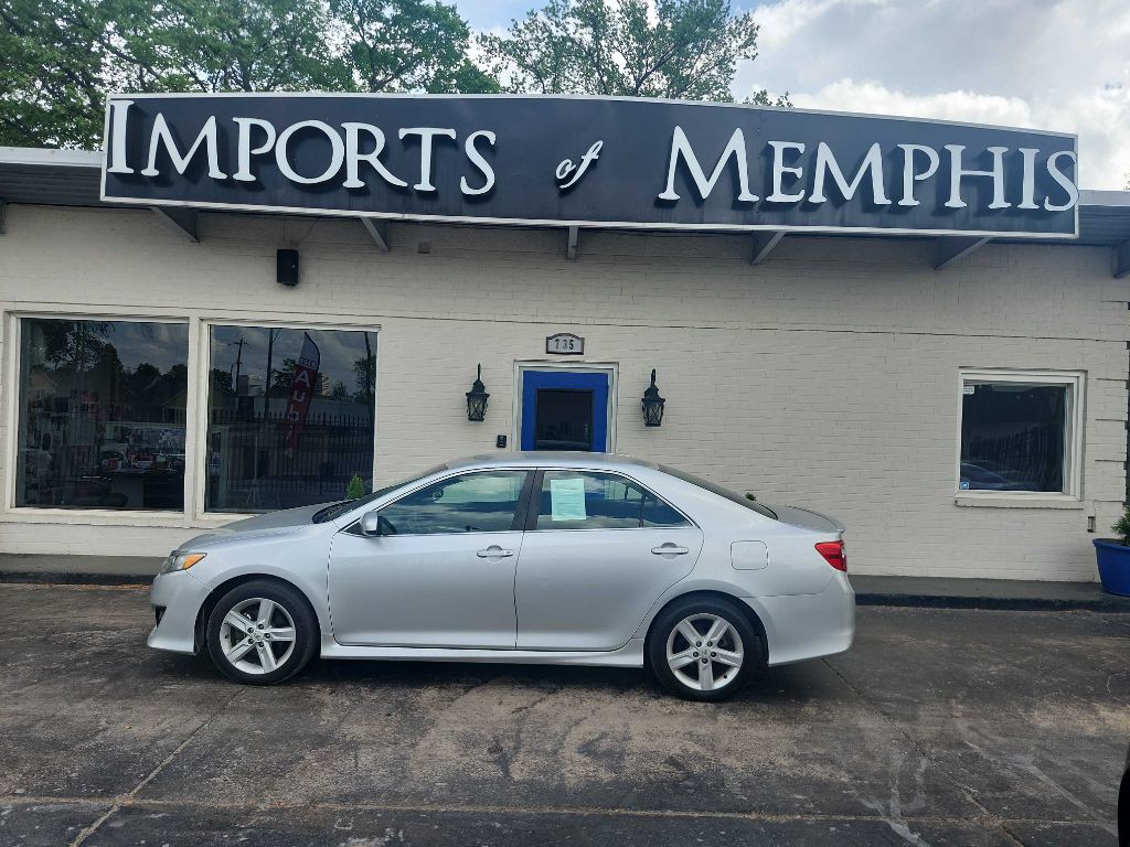 2012 Toyota Camry Image 5