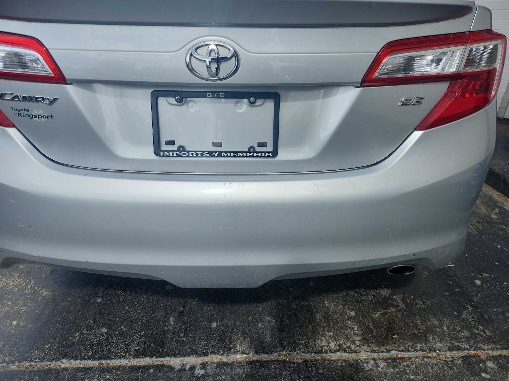 2012 Toyota Camry Image 7