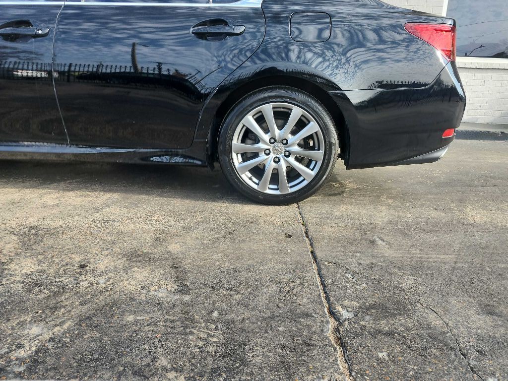 2014 Lexus GS Image 14