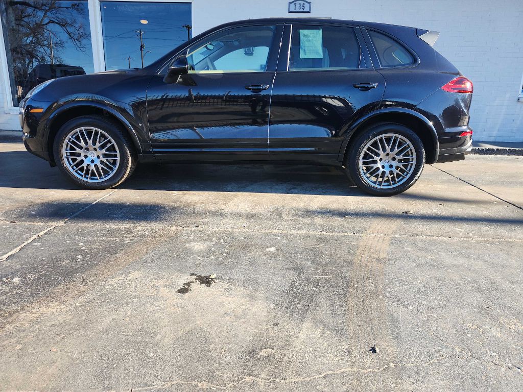 2017 Porsche Cayenne Image 7