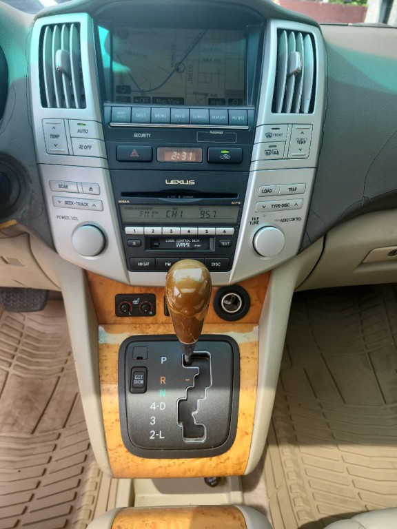 2007 Lexus RX Image 13